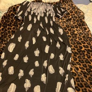 Beautiful feather style Summer maxi dress